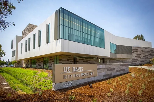 university of california davis online mba​