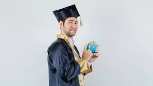 Online MBA Scholarships and Financial Aid Options in 2025